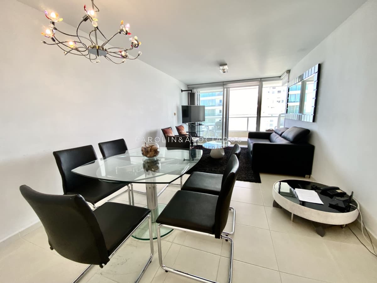 Apartamento en venta Seasson Tower Punta del Este Oportunidad