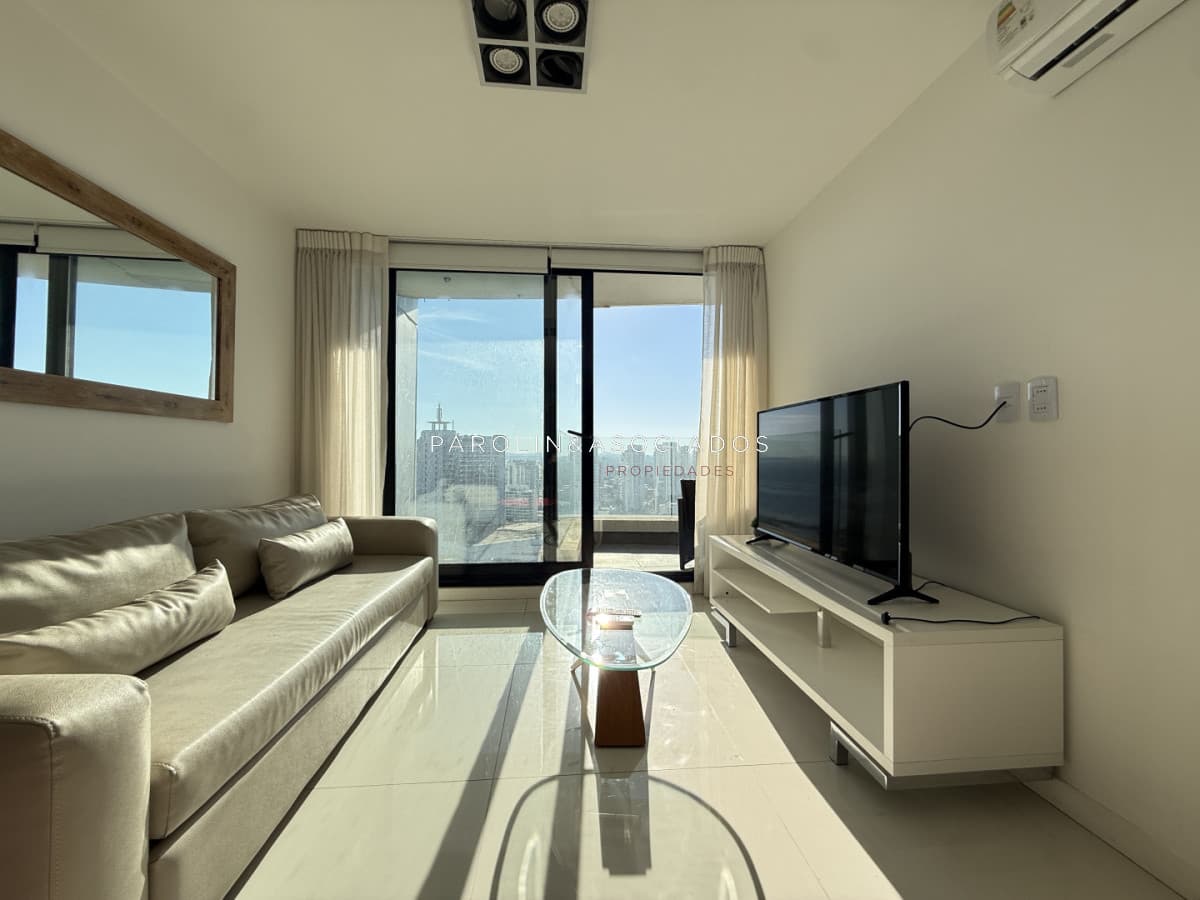 OPORTUNIDAD APARTAMENTO 2 DORMITORIOS EN TORRE DE CATEGORIA CON EXELENT VISTA Y TODOS LOS SERVICIOS