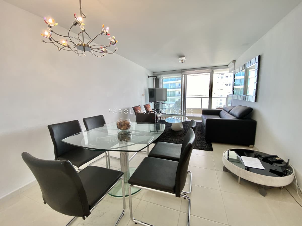 Apartamento en venta Seasson Tower Punta del Este Oportunidad