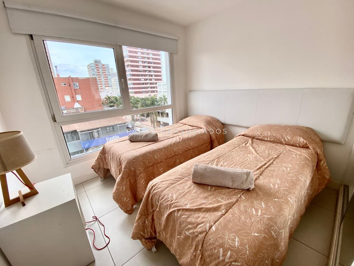 INCREIBLE OPORTUNIDAD APARTAMENTO EN VENTA 2 DORMITORIOS EN EL CORAZON DE LA PENINSULA CON TODOS LOS SERVICIOS