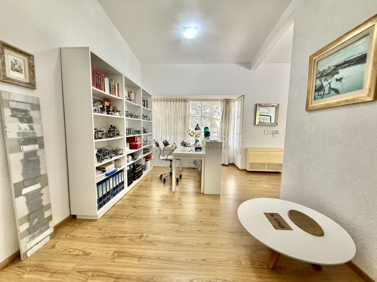 Casa en ubicación inigualable en Parada 6 - Potencial comercial único. IDEAL CLINICA ODONTOLOGICA