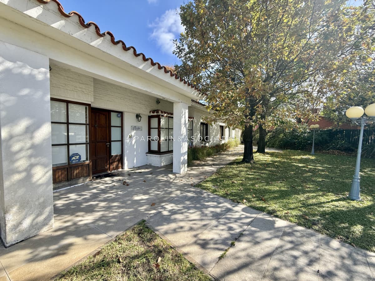 Casa en ubicación inigualable en Parada 6 - Potencial comercial único. IDEAL CLINICA ODONTOLOGICA
