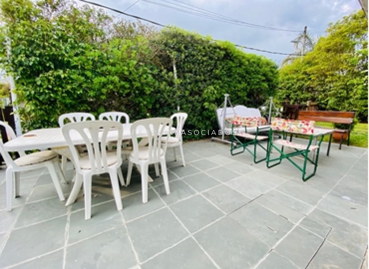 Casa En Venta de 6 Dormitorios en Mansa, Punta Del Este