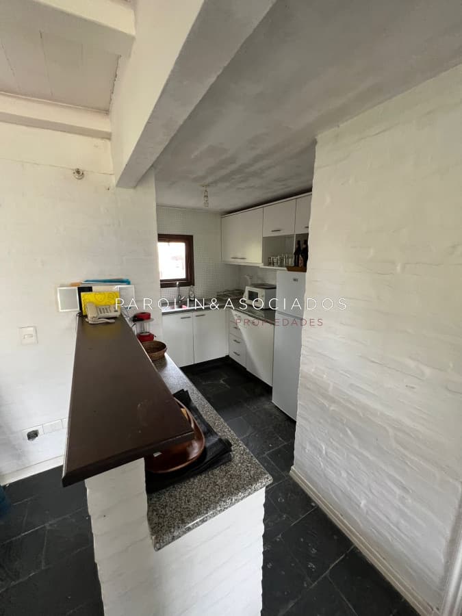 Casa en venta de 2 dormitorios en Parque Pinares - Punta del Este