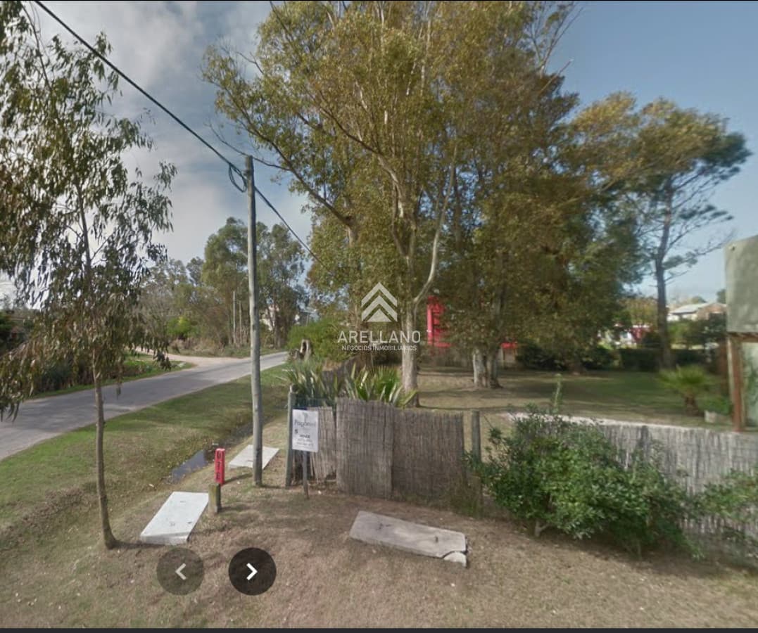 Casa ID.6472 - OPORTUNIDAD CASA DE 3 DORMOTORIOS CON 600 M2 DE TERRENO  EN UNA DEL LAS MEJORES ZONAS DE LA BARRA EL TESORO, 2 PADRONES SE VENDEN JUNTOS