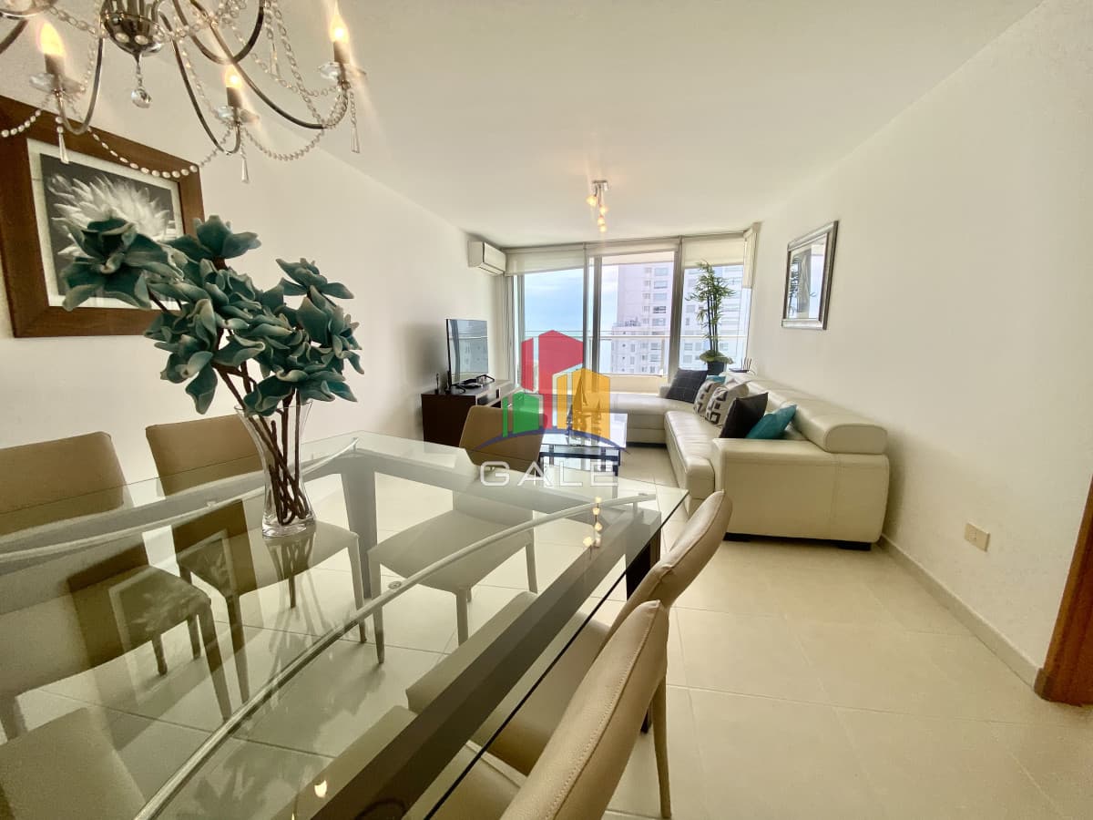 Apartamento en venta Playa Mansa 2 dormitorios  -