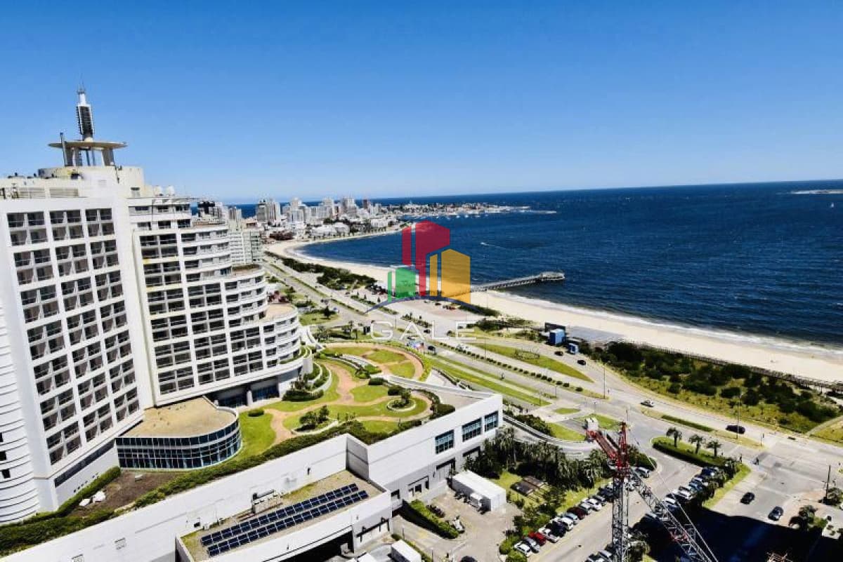 Gale Propiedades & Escribanía Apartamento ID.1142 - Apartamento en venta Playa Mansa 2 dormitorios SEASONS