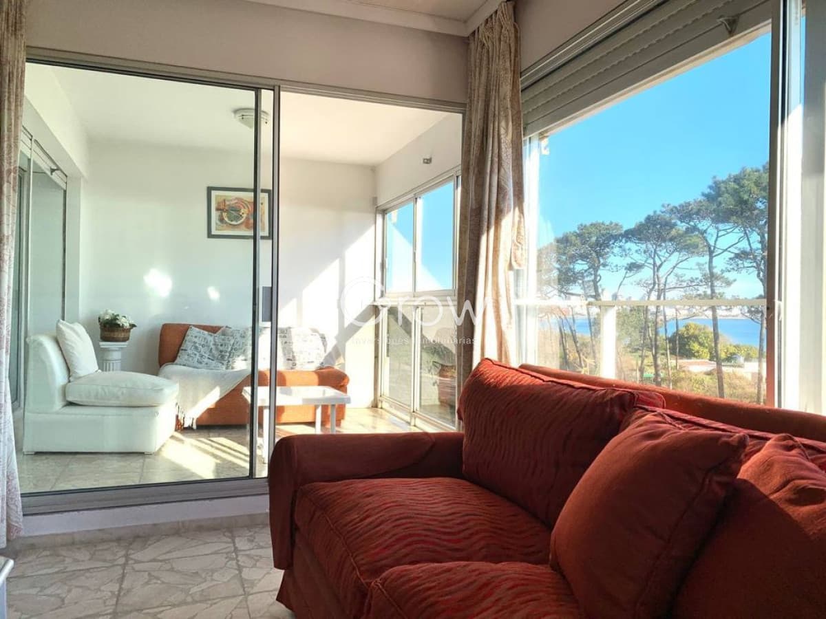 Departamento en venta frente al mar