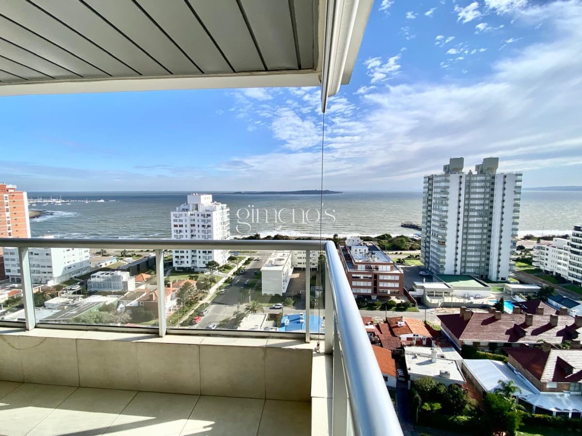 Alquiler departamento Paradas Playa Mansa Punta del este  -