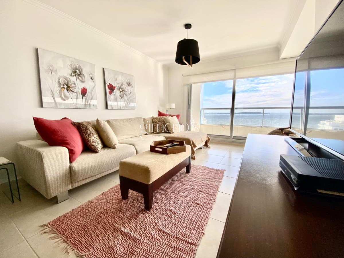 Alquiler departamento Paradas Playa Mansa Punta del este  -