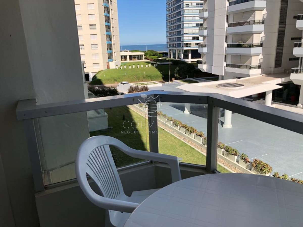 Apartamento en Brava, de 1 dormitorios.