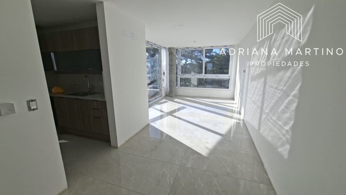 APARTAMENTO A ENTRENAR 3 DORMITORIOS
