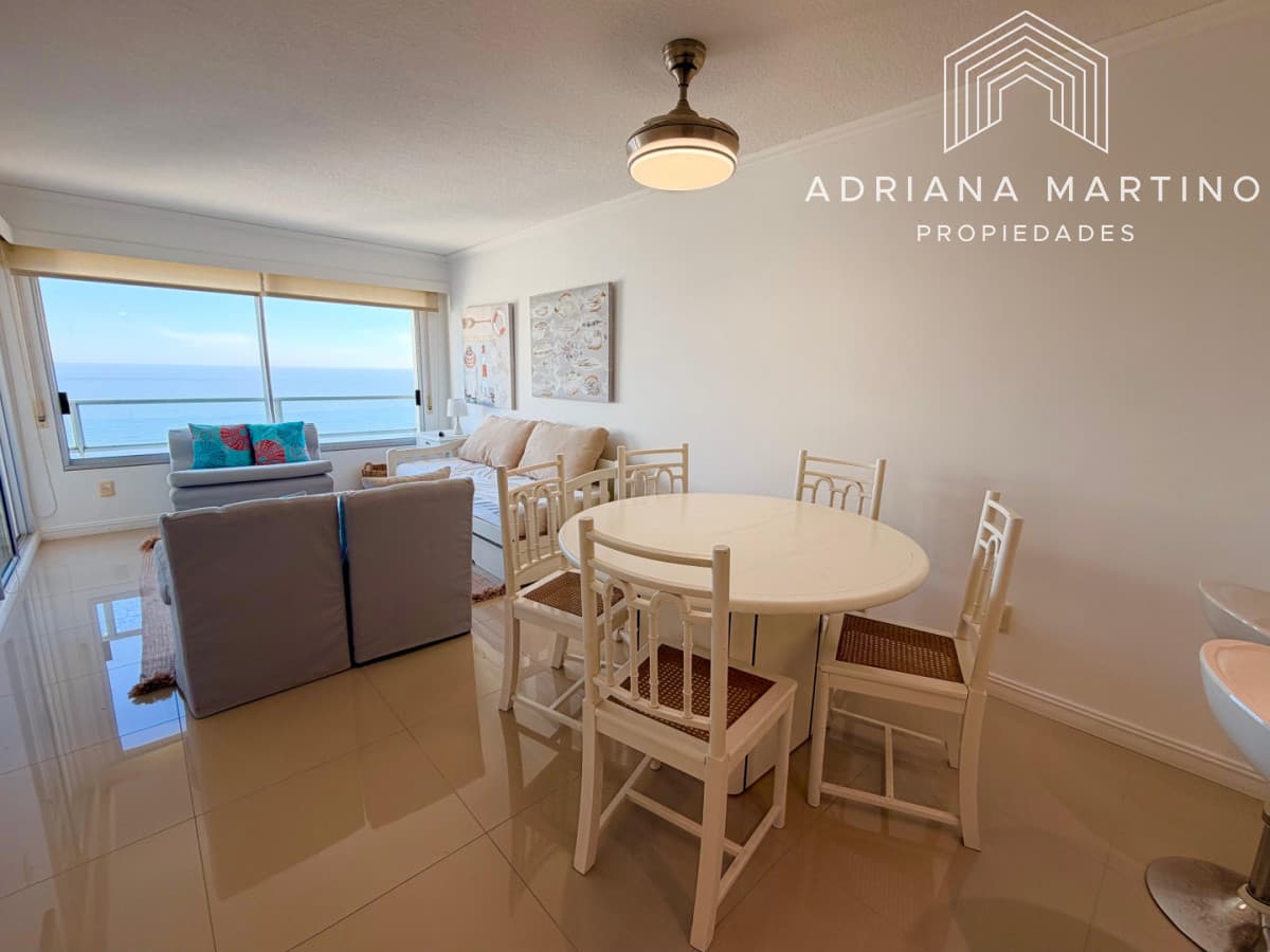 apartamento en venta frente al mar, parada 19 playa mansa