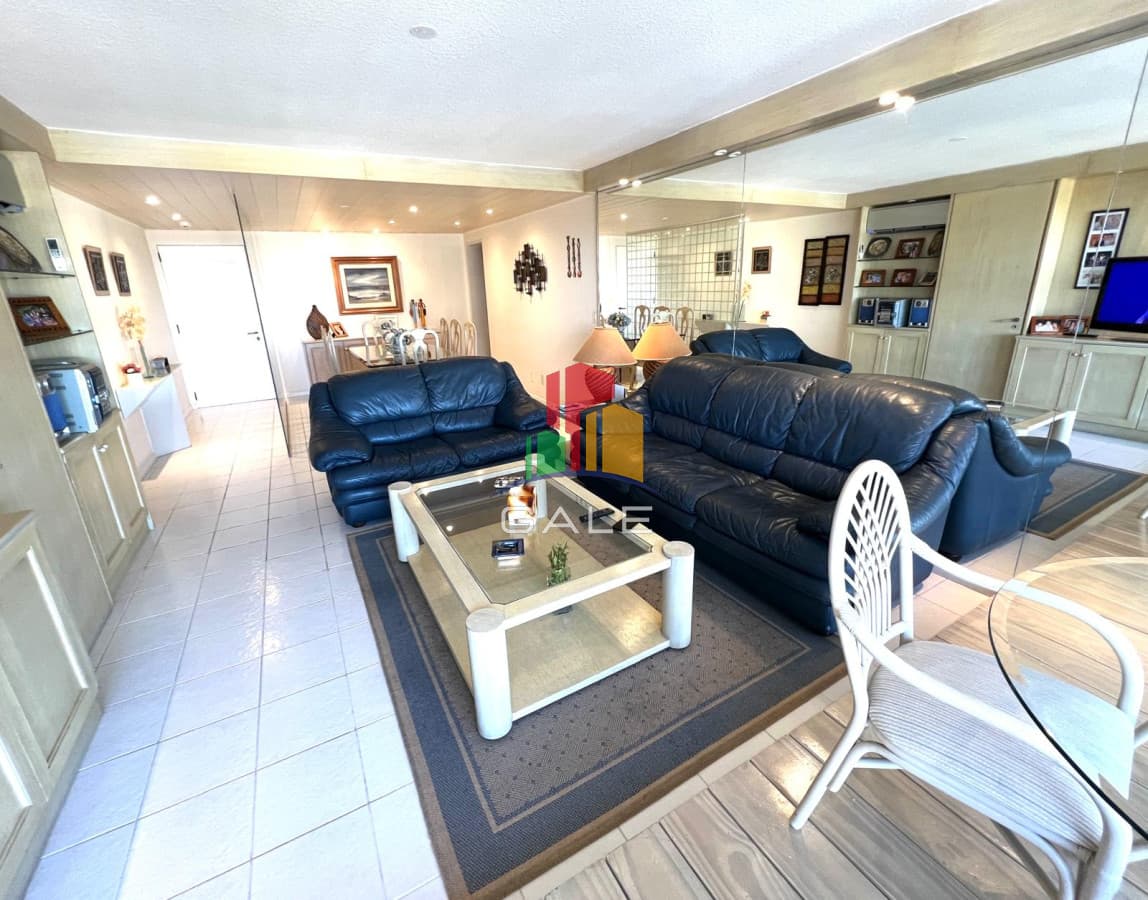 Gale Propiedades & Escribanía Apartamento ID.4063 - Hermoso Y Amplio Apartamento en Punta Del Este