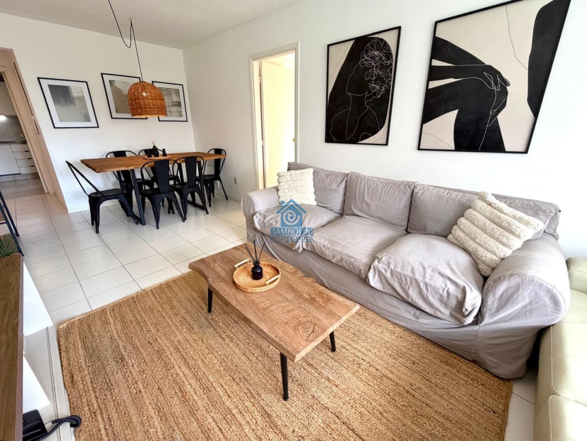Apartamento ID.1396 - Apartamento en Venta en Brava,  2 dormitorios 2 baños,  y dependencia de servicio