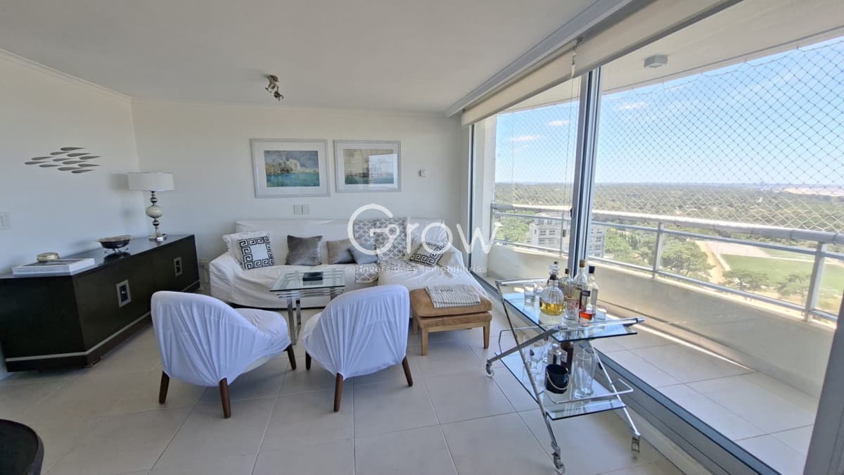 Apartamento en Punta del Este, Brava  -