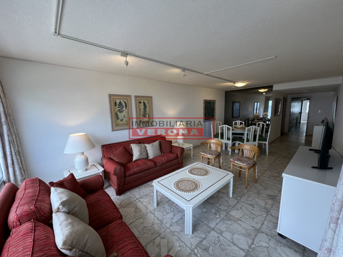 Apartamento en Mansa - Punta del Este - Inmobiliaria Verona Punta