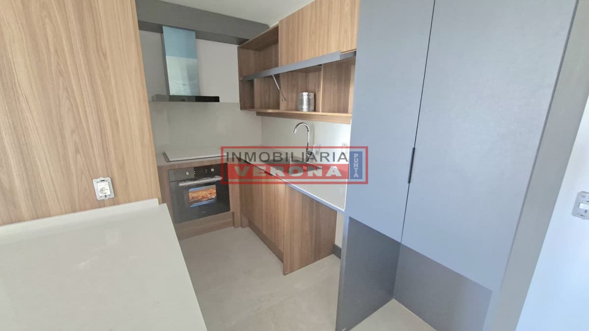 Apartamento a entrenar de 2 dormitorios - Inmobiliaria Verona Punta