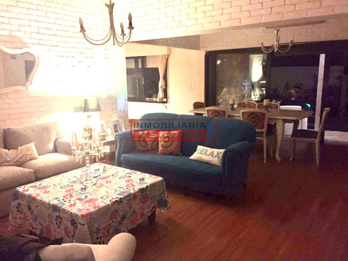 Hermosa casa en  Playa Mansa -  Punta del Este - Inmobiliaria Verona Punta