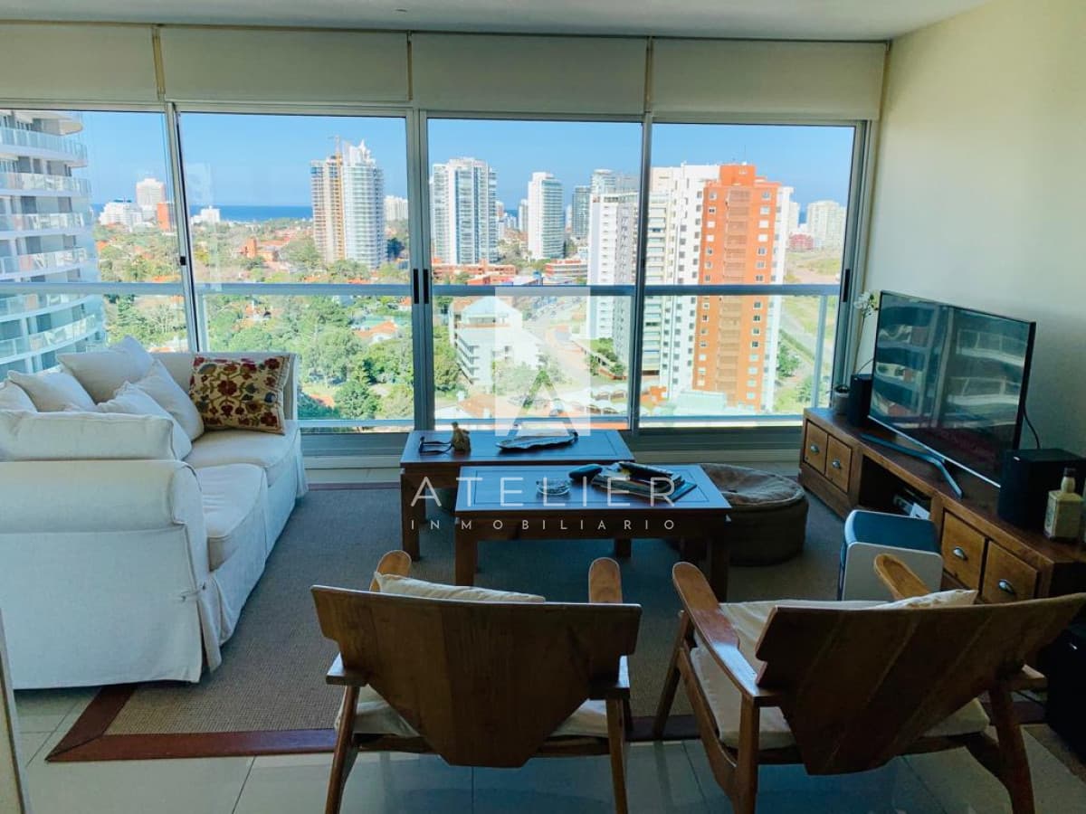 ALQUILER ANUAL -Apartamento en Mansa - Punta del Este