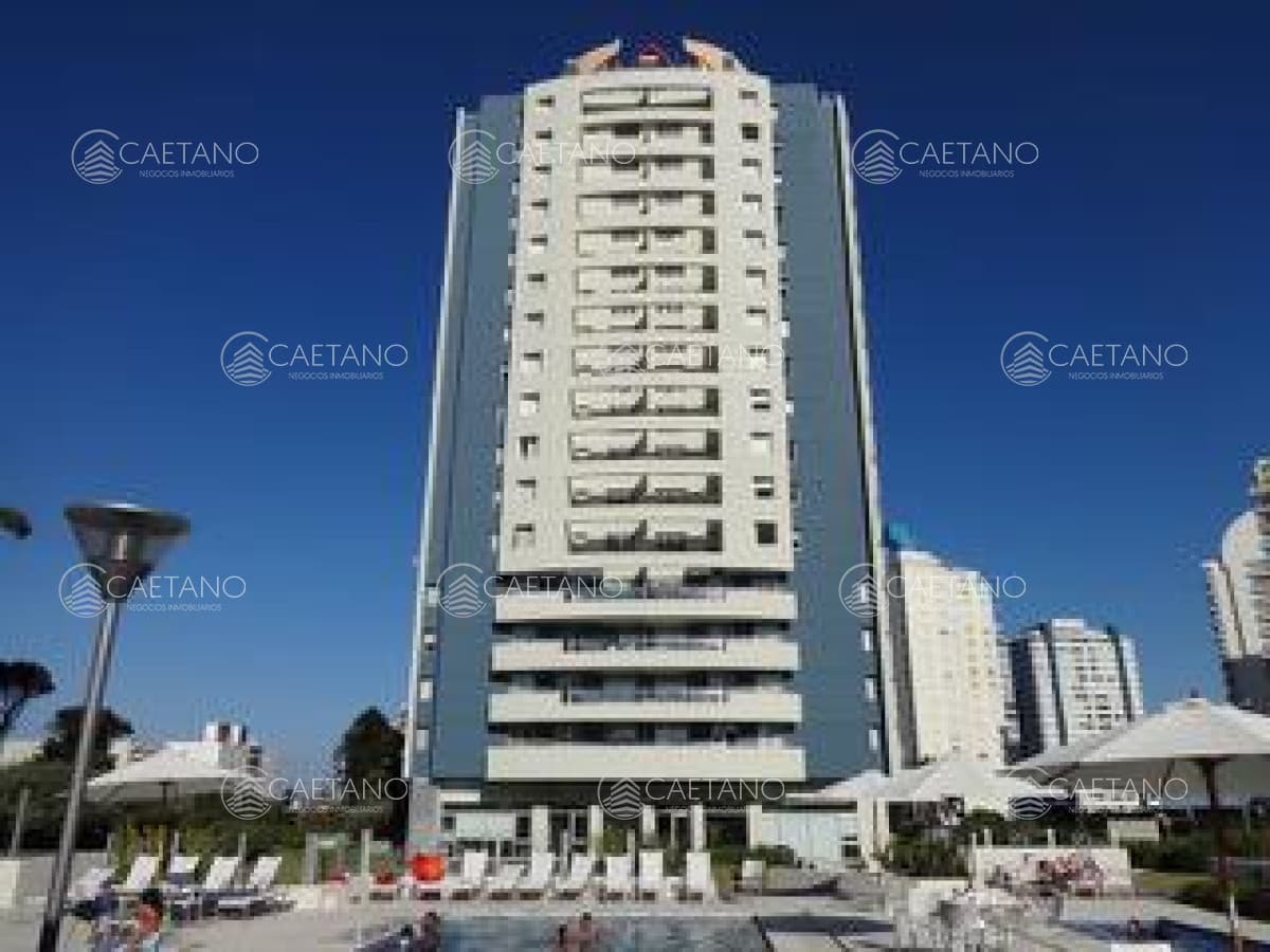 Apartamento, Playa Brava 3 dormitorios y 3 baños