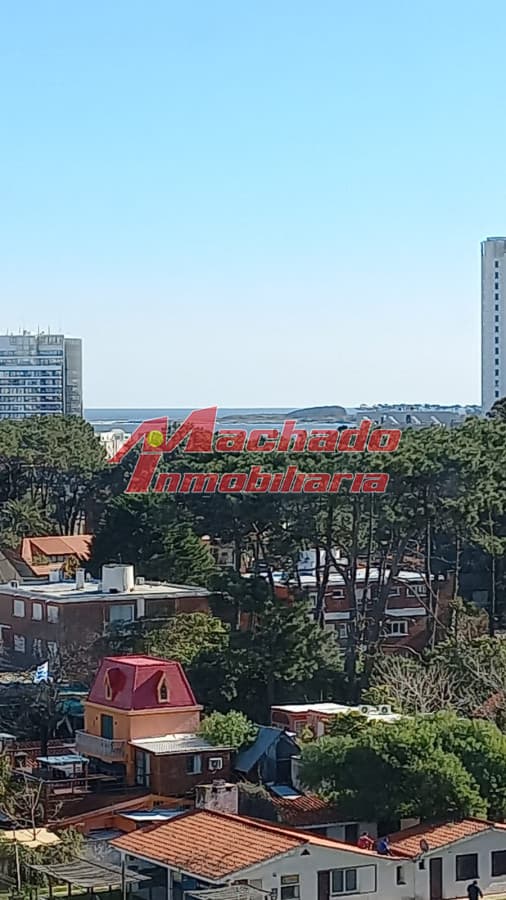 Apartamento en venta de 2 dormitorios en Punta del Este