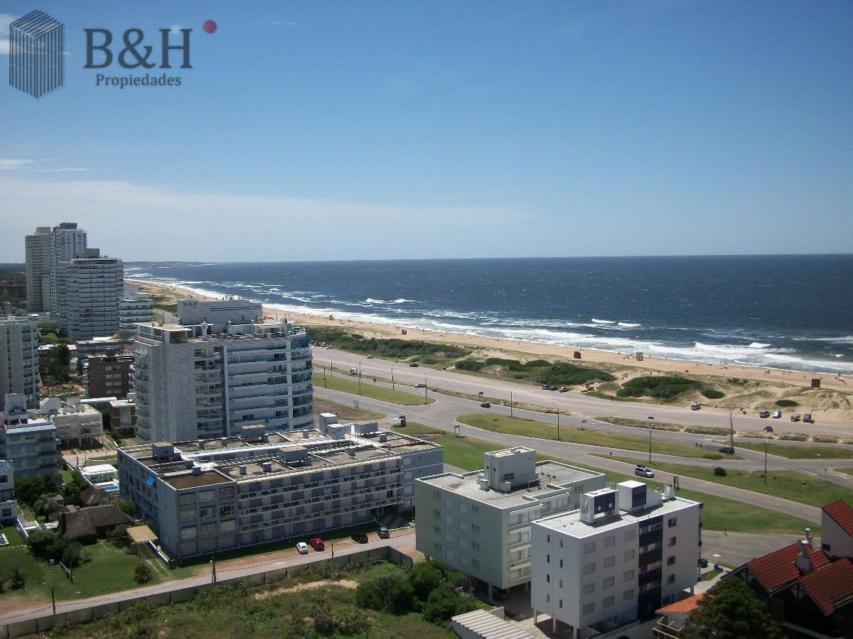 Apartamento - Playa Brava Parada 3