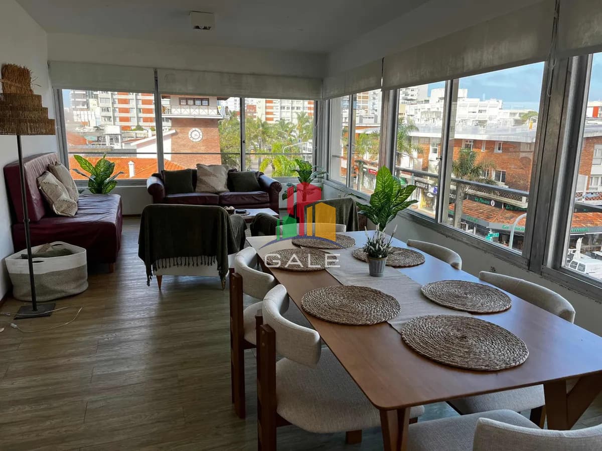 Gale Propiedades & Escribanía Apartamento ID.3695 - Oportudiad en Peninusla! Escucha ofertas!