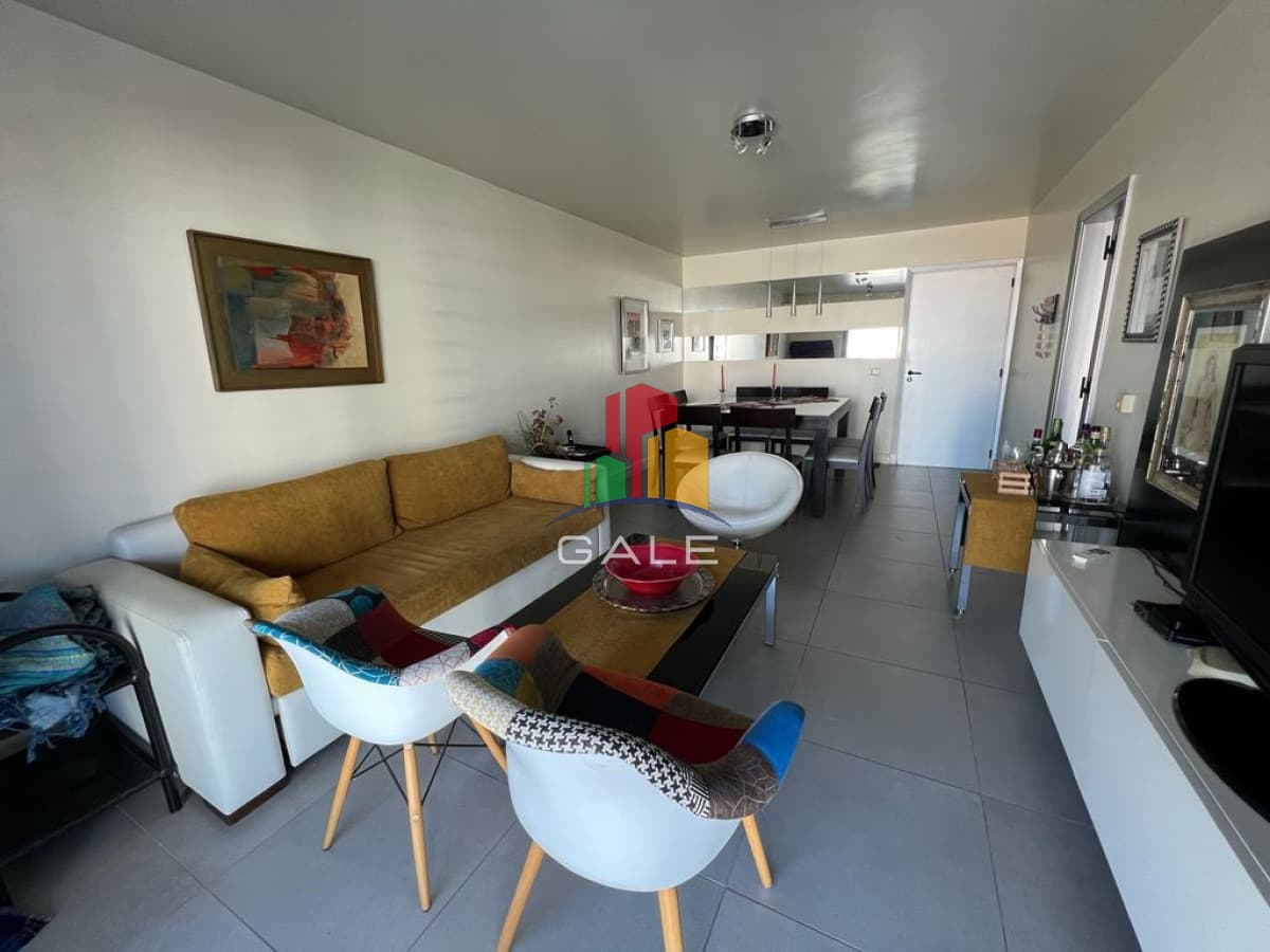 Gale Propiedades & Escribanía Apartamento ID.2044 - Apartamento en venta - Torre Francia