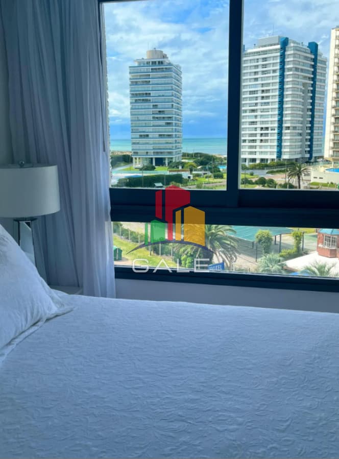 Gale Propiedades & Escribanía Apartamento ID.4882 - Amplio apartamento frente al mar - 2 dormitorios con vista - Aidy Grill