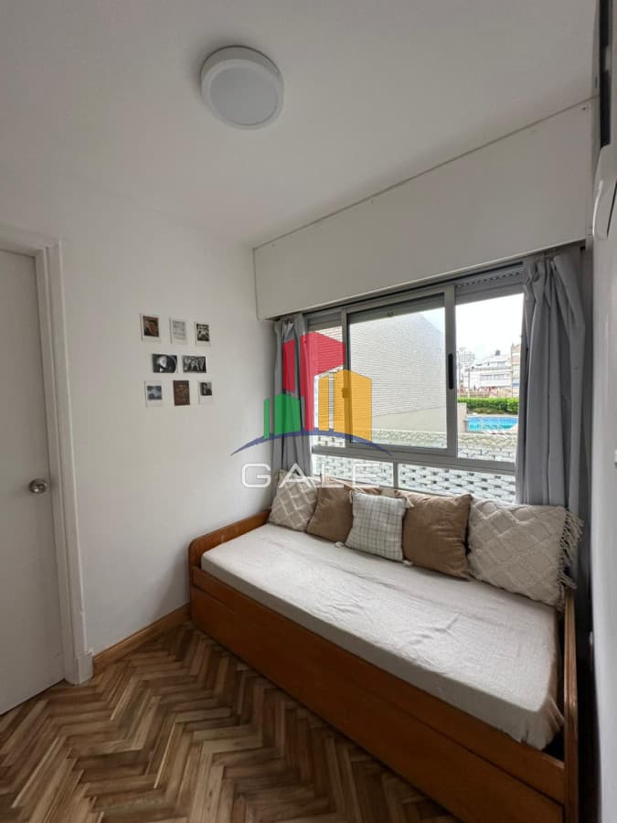 Gale Propiedades & Escribanía Apartamento ID.4868 - Oportunidad - Apartamento en venta de 1 dormitorio y medio en Peninsula