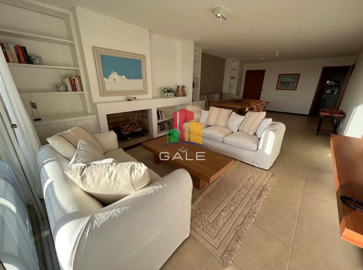 Gale Propiedades & Escribanía Apartamento ID.4397 - Apartamento en venta - Roosevelt