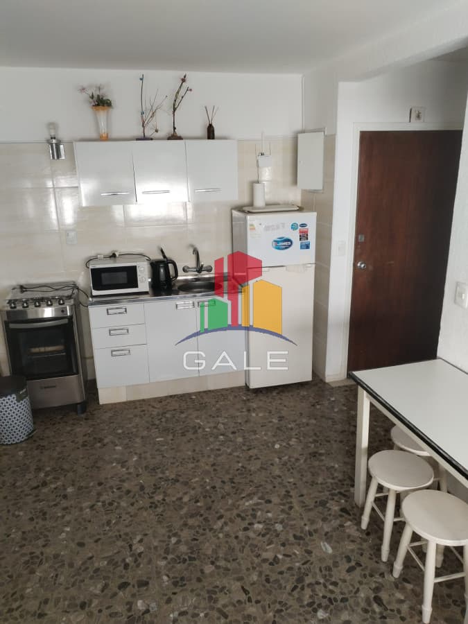 Gale Propiedades & Escribanía Apartamento ID.3595 - Hermoso Y Amplio Apartamento en Punta Del Este