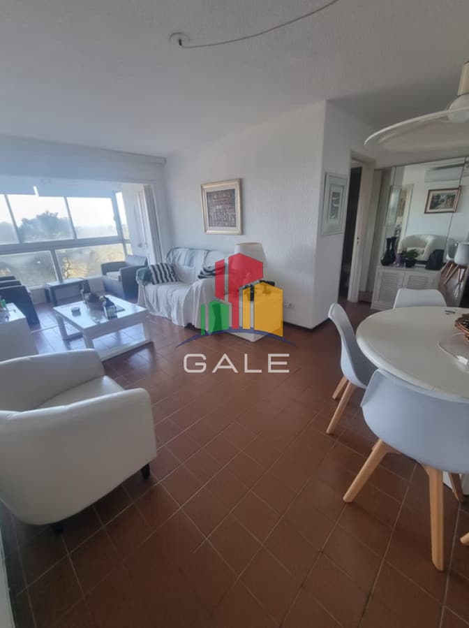 Gale Propiedades & Escribanía Apartamento ID.5274 - Apartamento de 2 Dormitorios en Roosevelt, Punta del Este