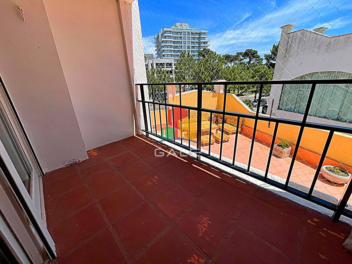 Gale Propiedades & Escribanía Apartamento ID.3272 - Apartamento de 2 dormitorios en venta