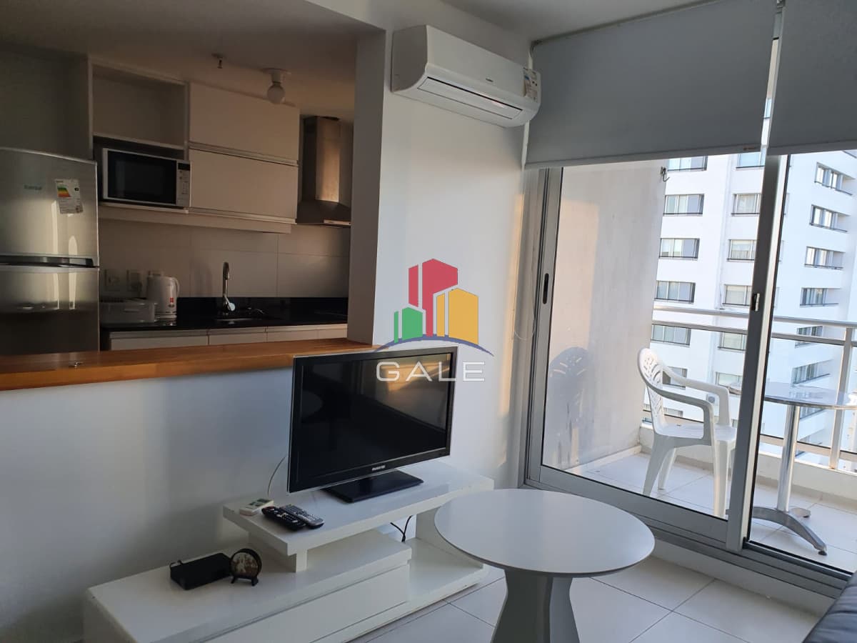 Gale Propiedades & Escribanía Apartamento ID.3028 - Hermoso apartamento con garaje y bajos gastos comunes
