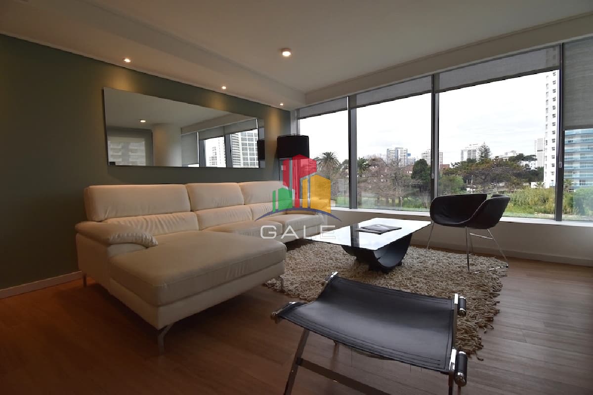 Gale Propiedades & Escribanía Apartamento ID.2758 - Excelente apartamento 3 dormitorios en suite Punta del Este + Alexander