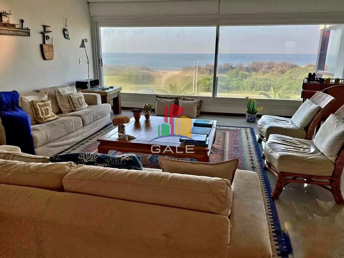 Gale Propiedades & Escribanía Apartamento ID.1832 - Majestuoso apartamento en Brava