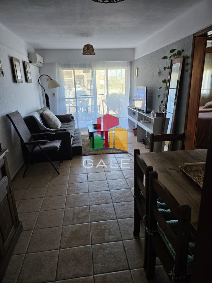 Gale Propiedades & Escribanía Apartamento ID.4031 - Apartamento en venta - ideal inversión