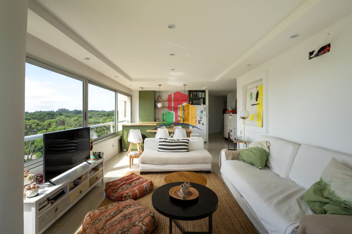 Gale Propiedades & Escribanía Apartamento ID.3217 - Hermoso Y Amplio Apartamento en Punta Del Este