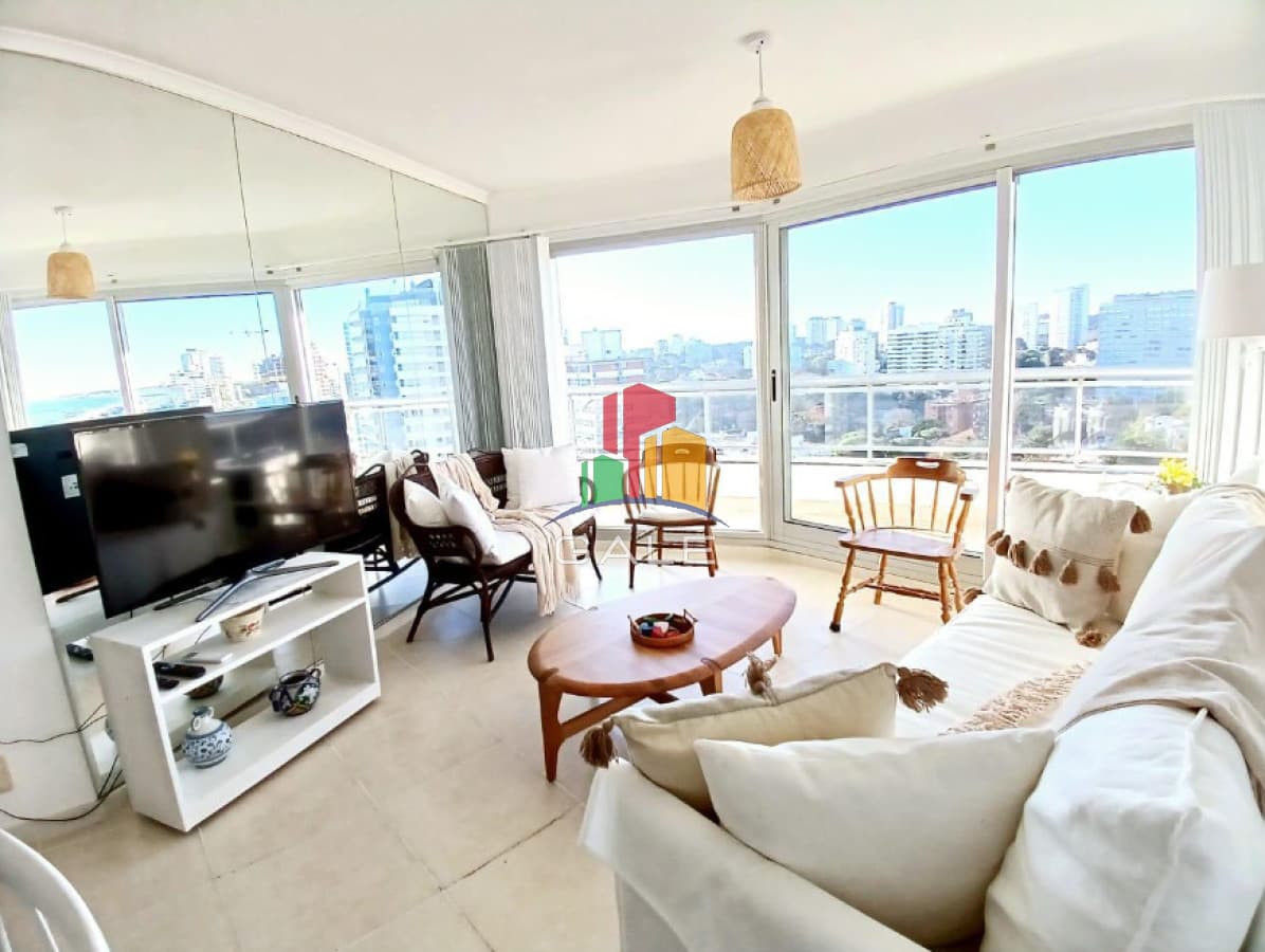 Gale Propiedades & Escribanía Apartamento ID.5043 - Apartamento en venta - Brava