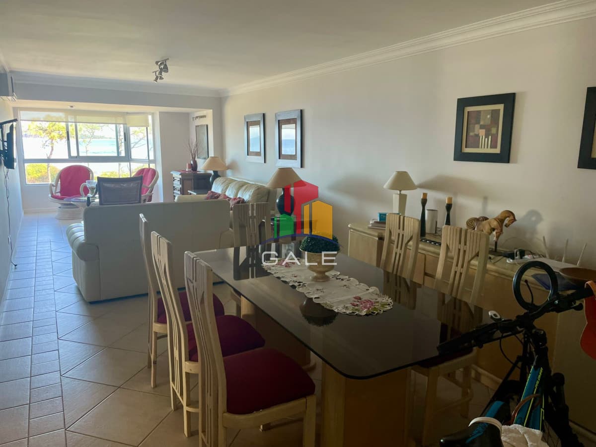 Gale Propiedades & Escribanía Apartamento ID.4030 - Penthouse frente al mar