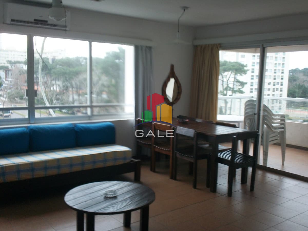 Gale Propiedades & Escribanía Apartamento ID.503 - Apartamento en Roosevelt - Punta del Este