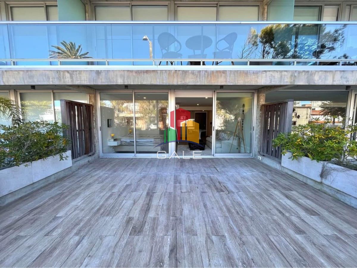Alquiler en Punta   -