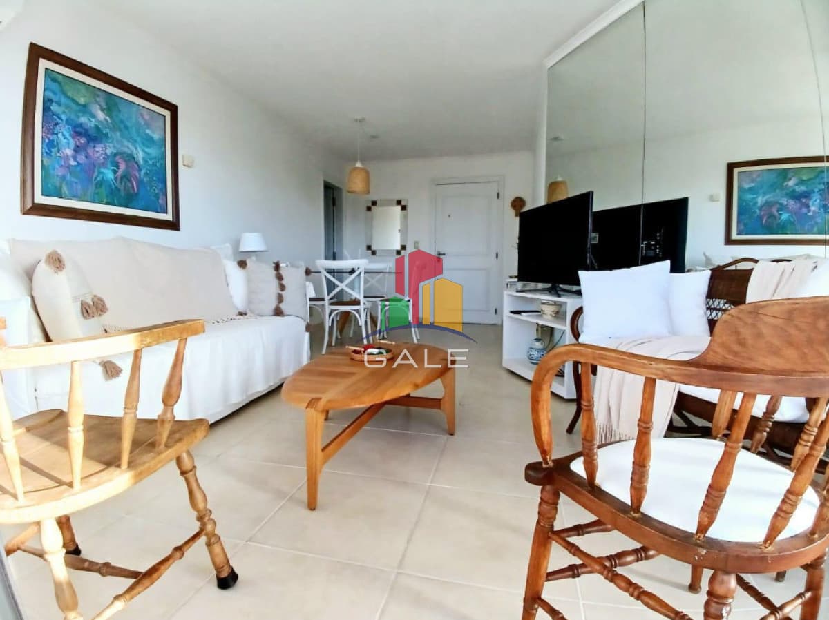 Gale Propiedades & Escribanía Apartamento ID.5043 - Apartamento en venta - Brava