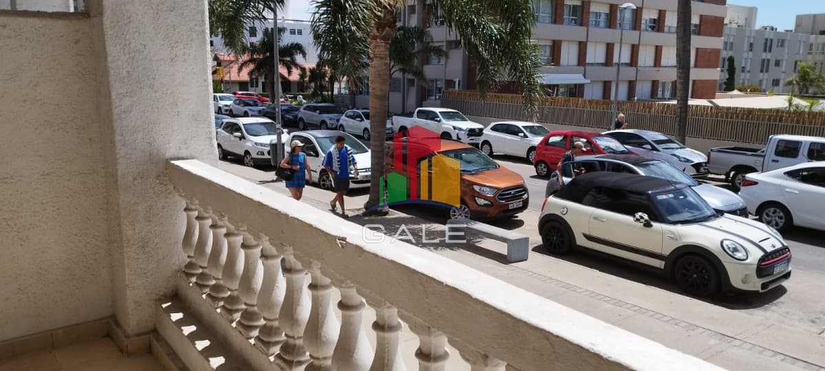 Gale Propiedades & Escribanía Apartamento ID.4293 - Venta apartamento a 1 cuadra del mar