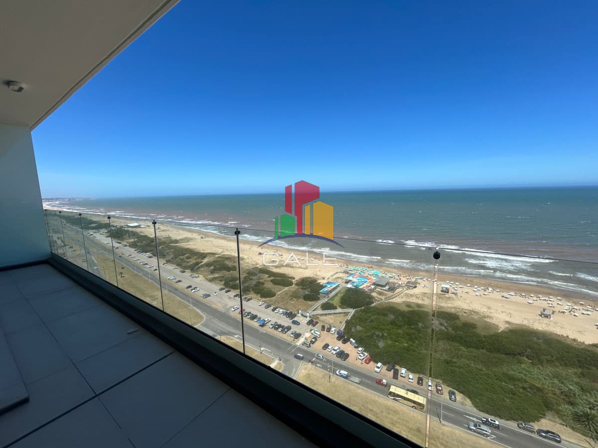 Gale Propiedades & Escribanía Apartamento ID.3220 - VENTA APARTAMENTO 3 DORMITORIOS LE PARC PLAYA BRAVA