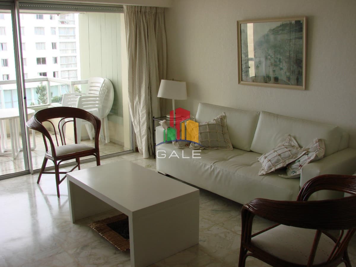Gale Propiedades & Escribanía Apartamento ID.4085 - Hermoso apartamento con vista al mar en La Mansa