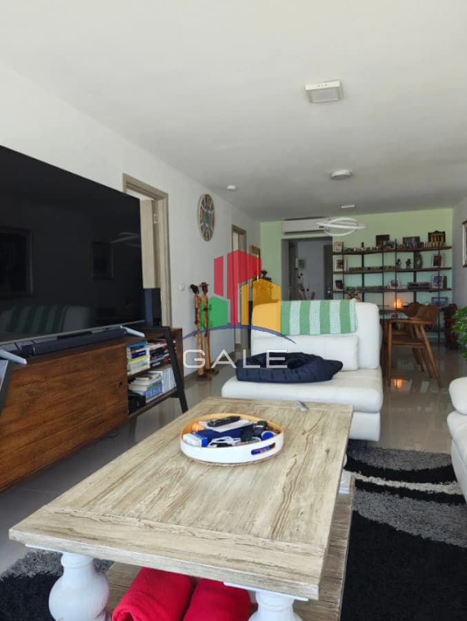 Gale Propiedades & Escribanía Apartamento ID.4878 - Espectacular apartamento en venta - Brava - 2 dormitorios 3 baños