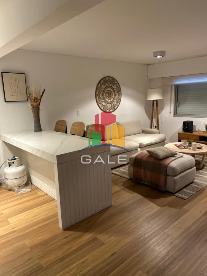 Gale Propiedades & Escribanía Apartamento ID.5257 - Hermoso Y Amplio Apartamento en Punta Del Este